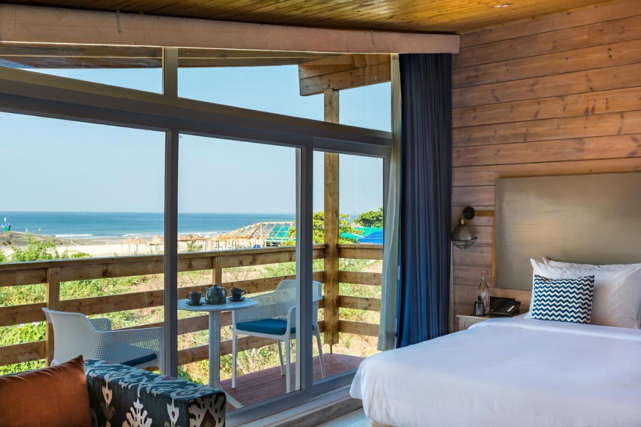 Living Room Beach Resort Morjim Dış mekan fotoğraf